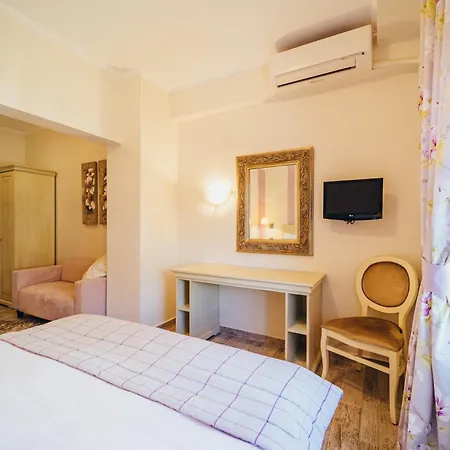 To Spiti Tis Sofias 4* Kastoria