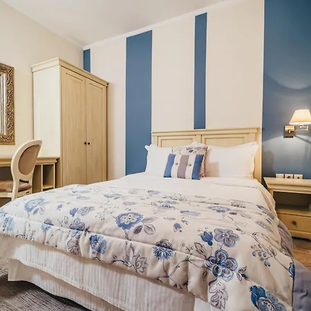 To Spiti Tis Sofias 4* Kastoria