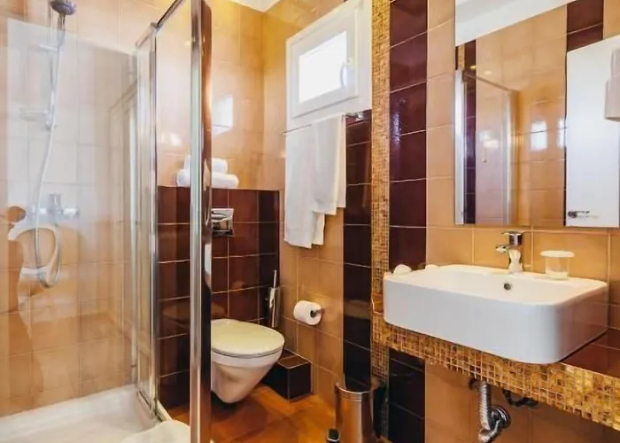 To Spiti Tis Sofias Gasthof 4*